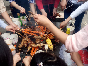 燒烤配備的食材有哪些？是否夠吃？